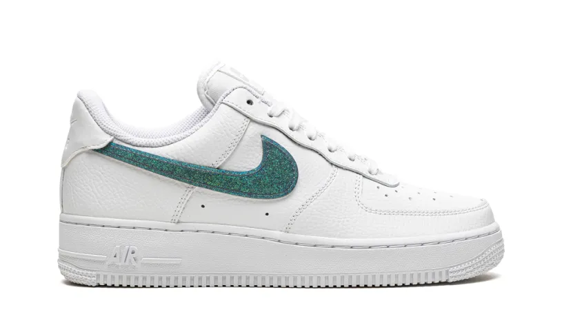 Nike Lifestyle AIR FORCE 1 '07 ESS WMNS 'Glitter Swoosh - Celery' 