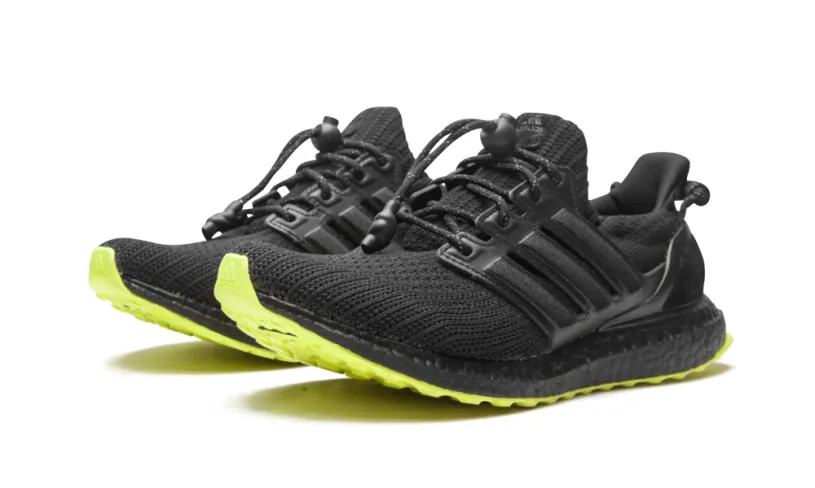 More Adidas Shoes Ultra Boost 'Ivy Park - Black / Hi-Res Yellow'