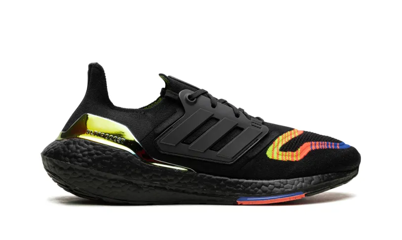 More Adidas Shoes Ultra Boost 22 'Linear Energy Black' 