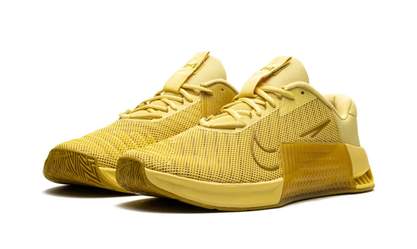 Nike Lifestyle Metcon 9 'Saturn Gold'