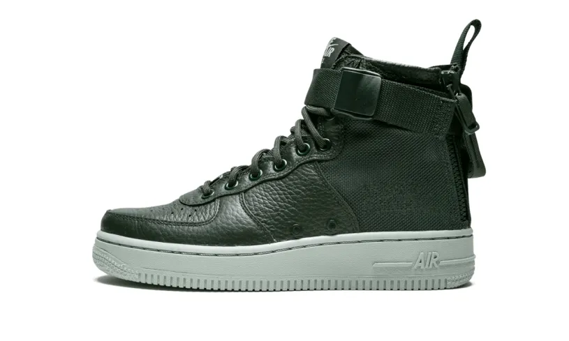 Nike Lifestyle SF AF1 MID WMNS 'Outdoor Green' 