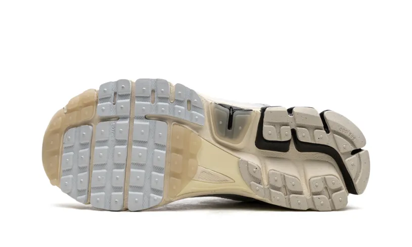 Nike Lifestyle Nike Zoom Vomero 5 'Supersonic' 
