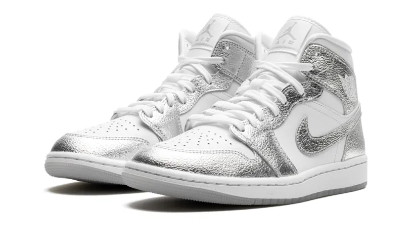 Air Jordan 1 Air Jordan 1 Mid SE WMNS 'Metallic Silver'