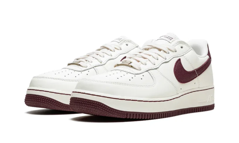 Nike Lifestyle Air Force 1 '07 Craft 'Dark Beetroot' 