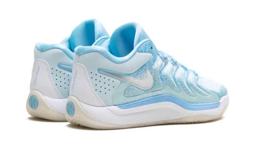 Nike Basketball KD17 'CHRISTMAS' 