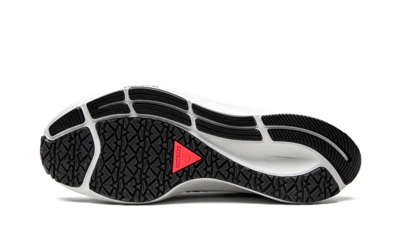 Nike Lifestyle AIR ZOOM PEGASUS 38 SHIELD WMNS 'Black Platinum Tint' 
