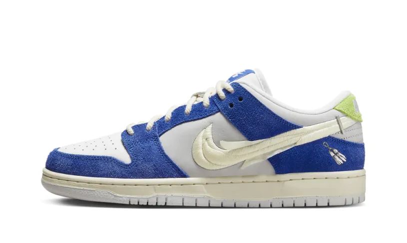 Nike Dunk SB Dunk Low 'Fly Streetwear - Gardenia'