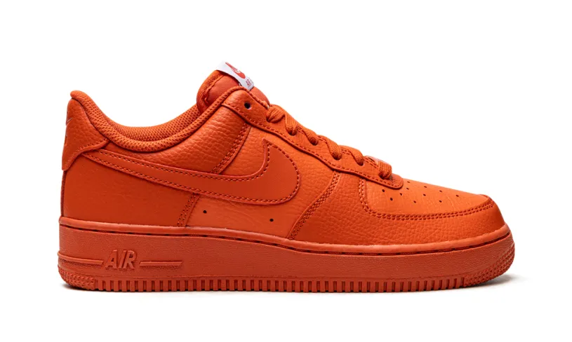 Nike Lifestyle AIR FORCE 1 '07 MNS WMNS 'Triple Orange' 