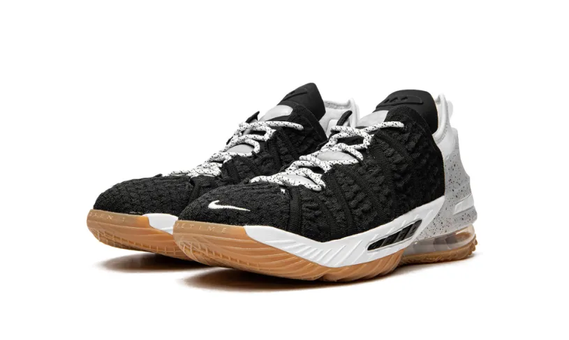 Nike Basketball LeBron 18 GS