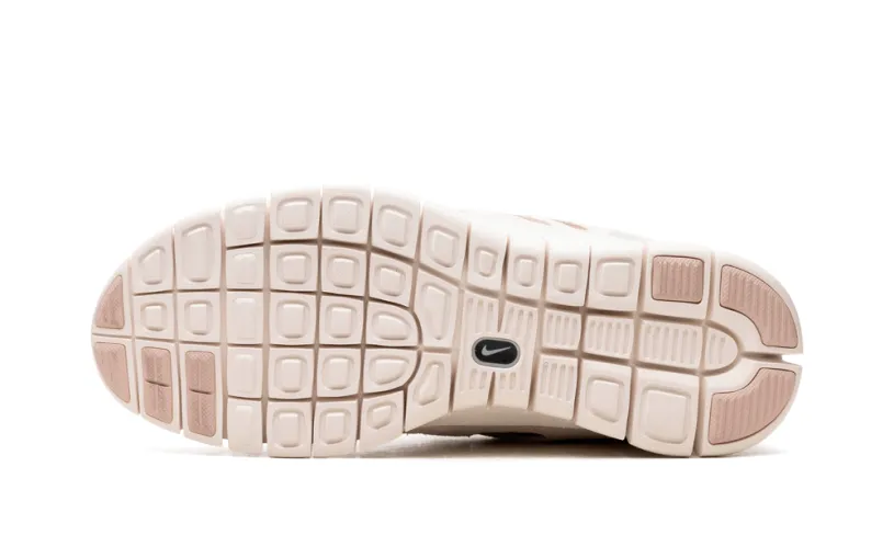 Nike Lifestyle FREE RUN 2 WMNS 'Pure Platinum' 