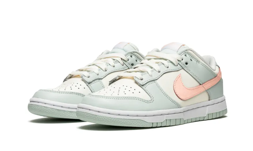 Nike Dunk DUNK LOW WMNS 'Barely Green' 