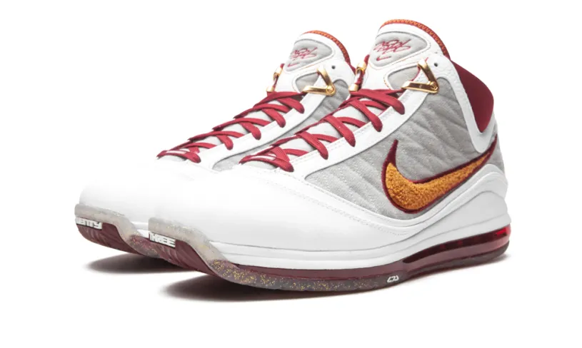 Nike Basketball Air Max Lebron 7 Retro 'MVP'