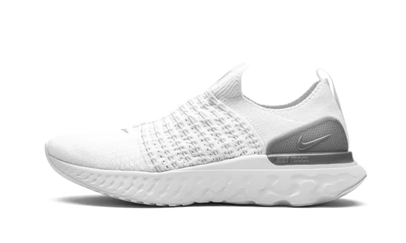 Nike Lifestyle REACT PHANTOM RUN FK 2 WMNS