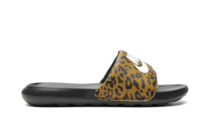 Nike Lifestyle VICTORI ONE MNS WMNS 'Cheetah Print' 