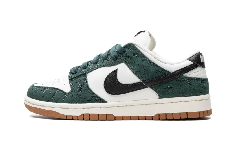 Nike Dunk DUNK LOW WMNS 'Green Snake' 