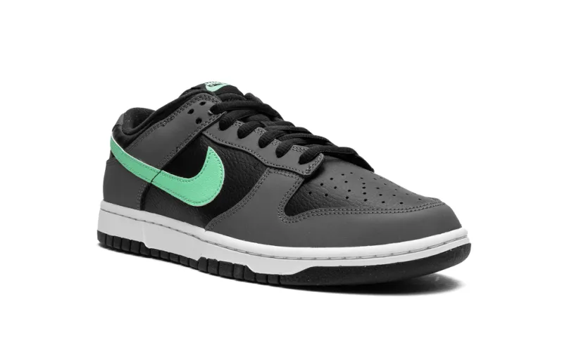 Nike Dunk Dunk Low Retro 'Black   Green Glow' 