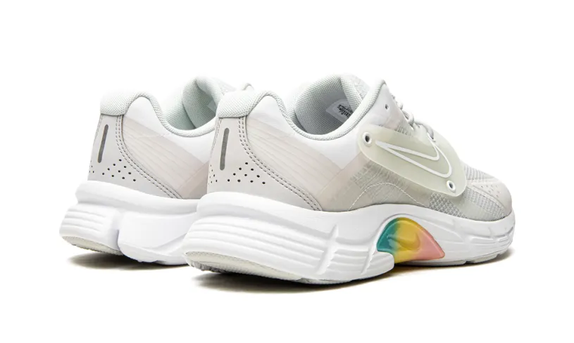 Nike Basketball ALPHINA 5000 WMNS 