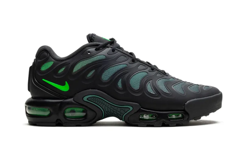 Nike Air Max Air Max Plus Drift 'Black Volt' 