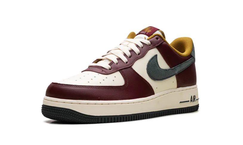 Nike Lifestyle Air Force 1 'Dark Team Red Vintage Green' 