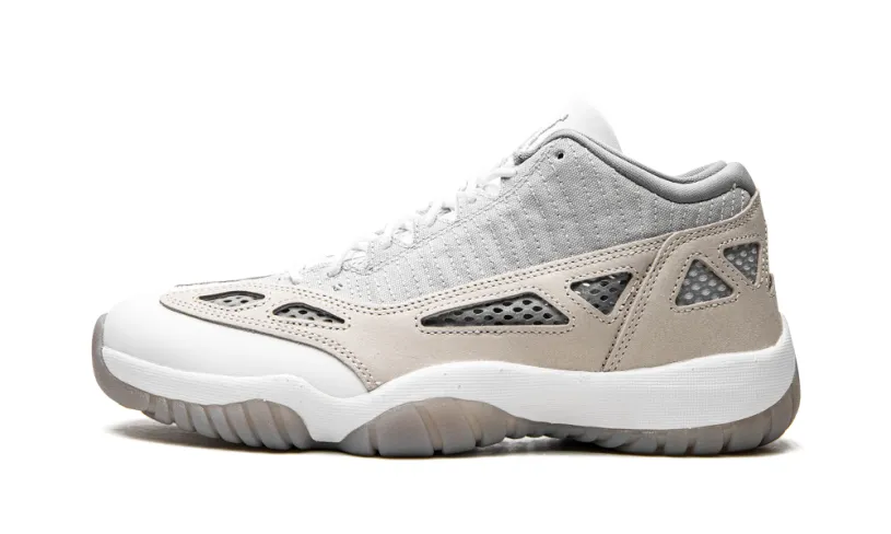 Air Jordan 11 Air Jordan 11 Retro Low IE ''Light Orewood Brown''