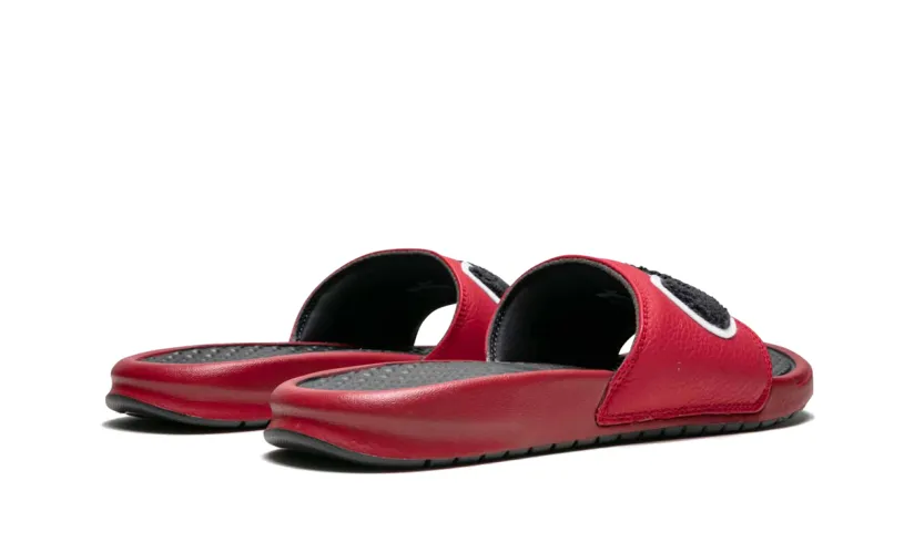 Nike Basketball Benassi Jdi 