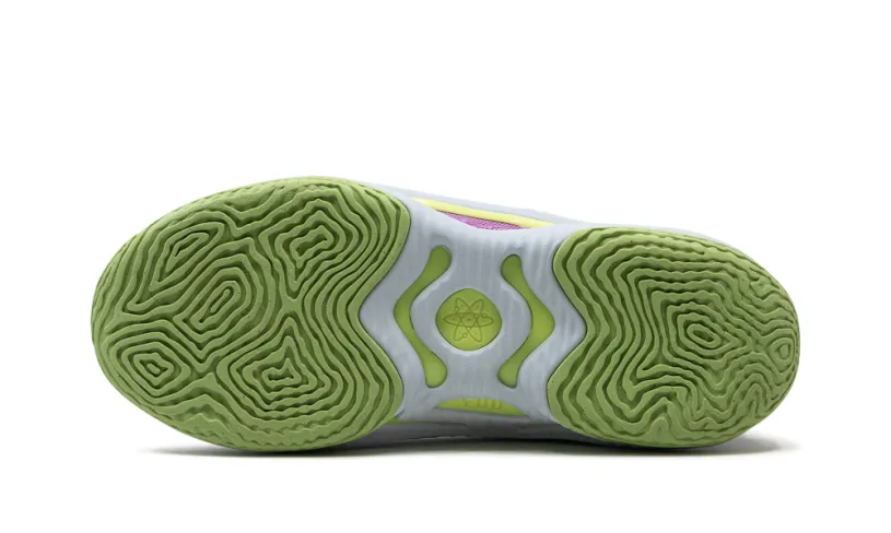 Nike Basketball Cosmic Unity 3 'Spotlight' 