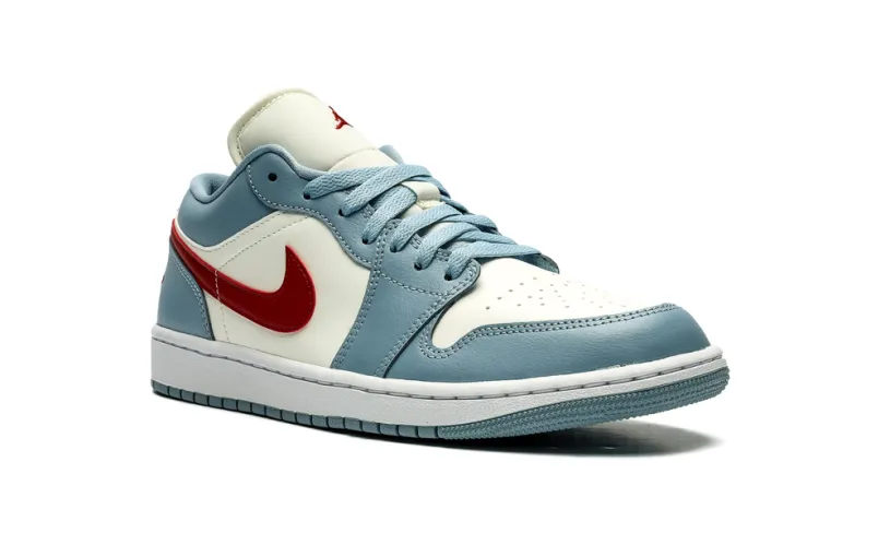 Air Jordan 1 Air Jordan 1 Low WMNS 'Blue Whisper' 