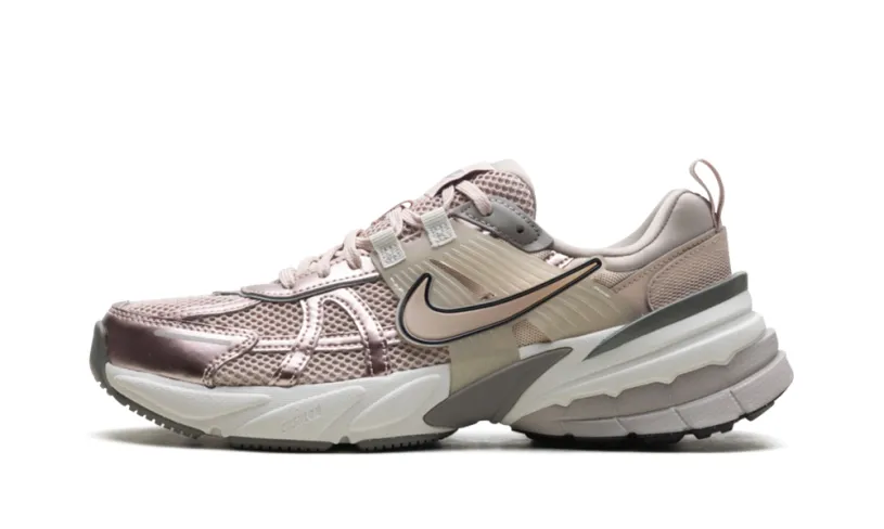 Nike Lifestyle V2K Run WMNS 'Particle Beige College Grey Light Bone' 