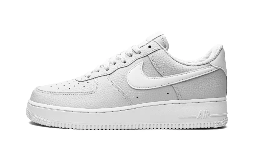 Nike Lifestyle Air Force 1 '07 'Pebbled Leather - Pure Platinum' 