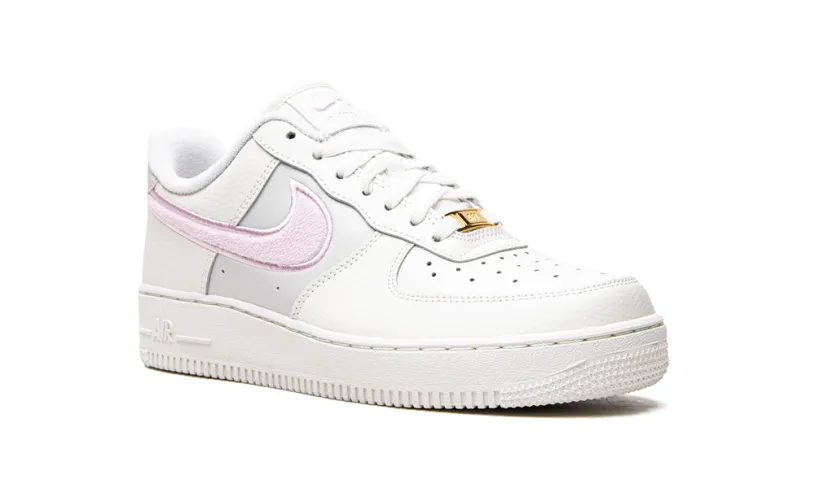 Nike Lifestyle AIR FORCE 1 07 WMNS 