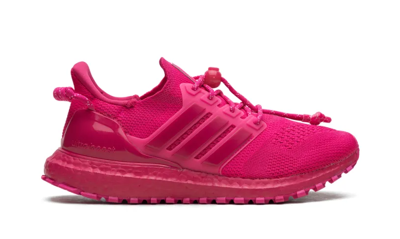 More Adidas Shoes Ultra Boost OG 'Ivy Heart' 