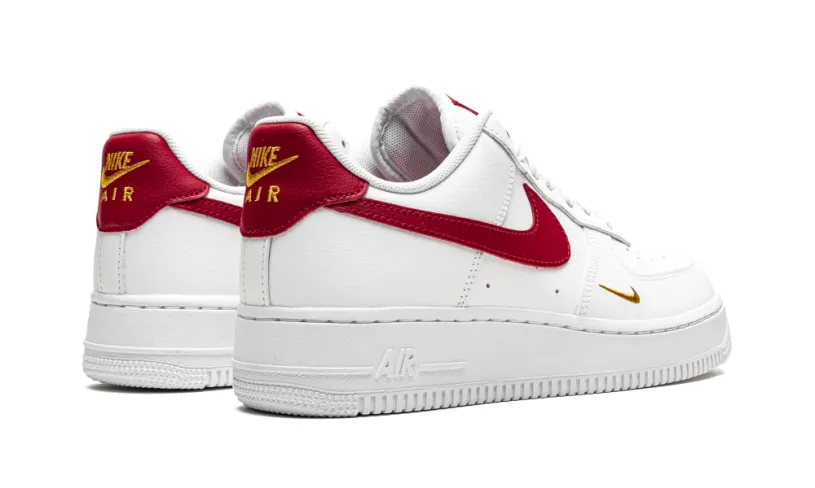 Nike Lifestyle AIR FORCE 1 LO ESSENTIAL MNS WMNS 'White   Gym Red' 