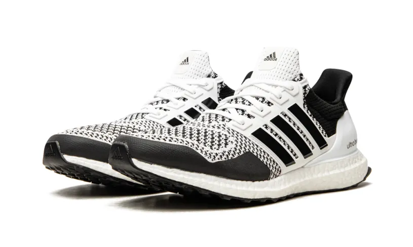 Adidas Ultraboost UltraBoost 1.0 DNA