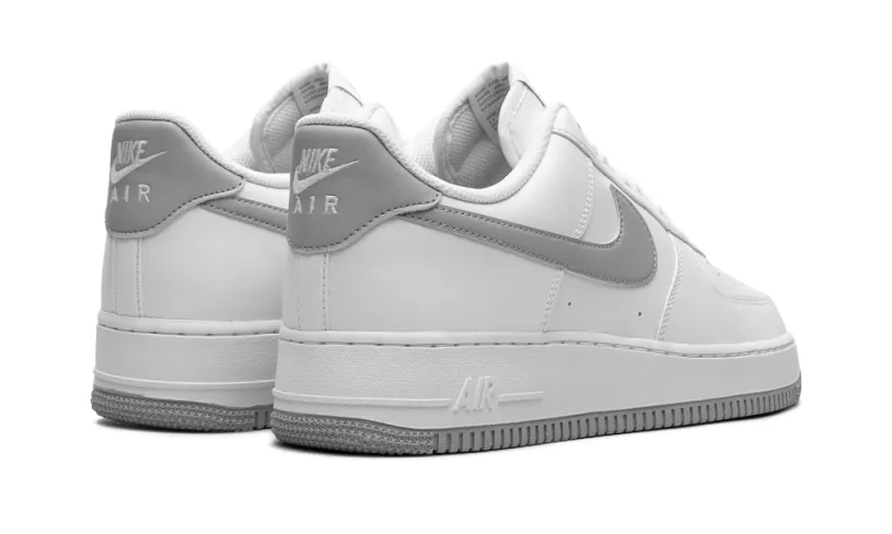 Nike Lifestyle Air Force 1 Low '07 'White Light Smoke Grey'