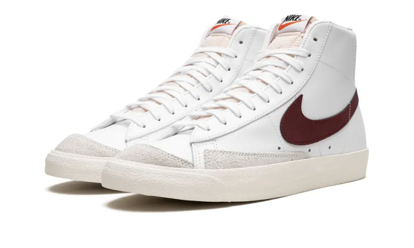 Nike Lifestyle Blazer Mid 77 
