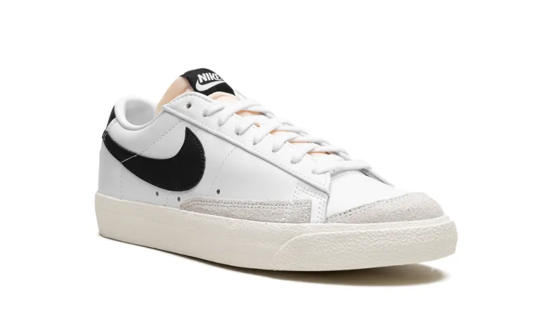 Nike Basketball BLAZER LO WMNS 