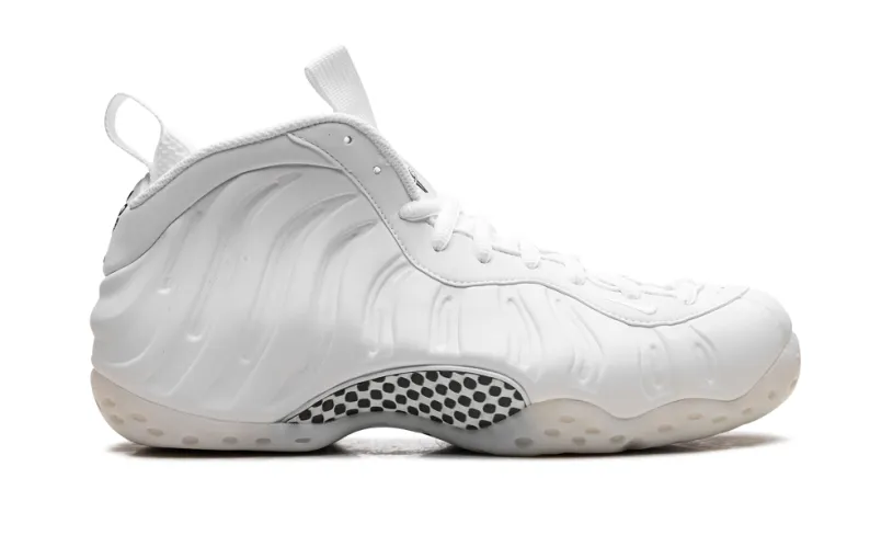 Nike Basketball Air Foamposite One 'Triple White' 