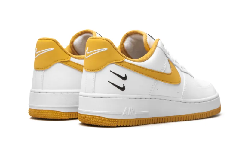 Nike Lifestyle Air Force 1 Low 'Light Ginger' 