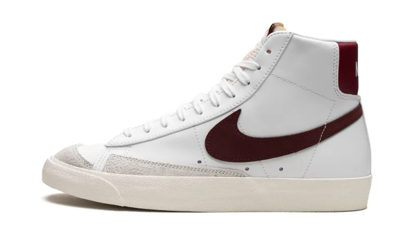 Nike Lifestyle Blazer Mid 77