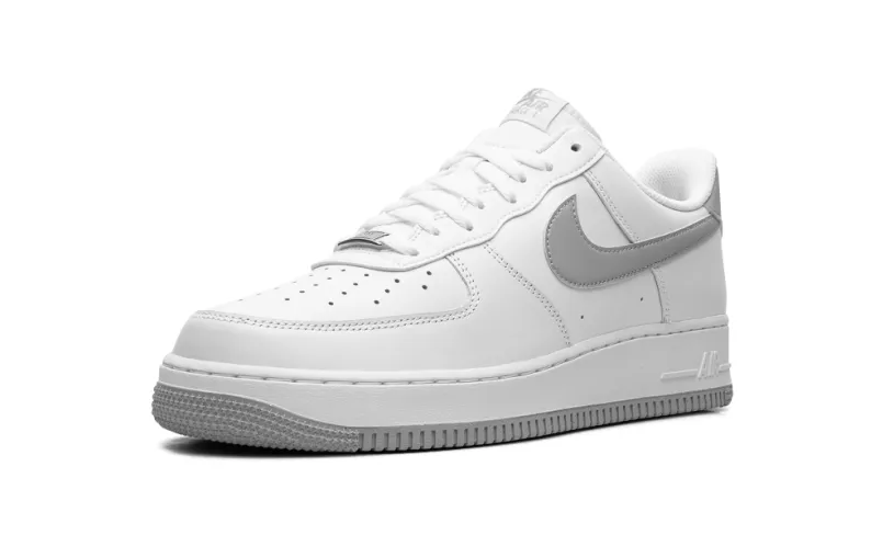Nike Lifestyle Air Force 1 Low '07 'White Light Smoke Grey' 