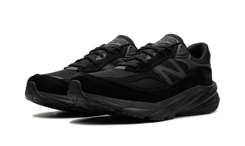 New Balance 990 990 v6 'Triple Black'