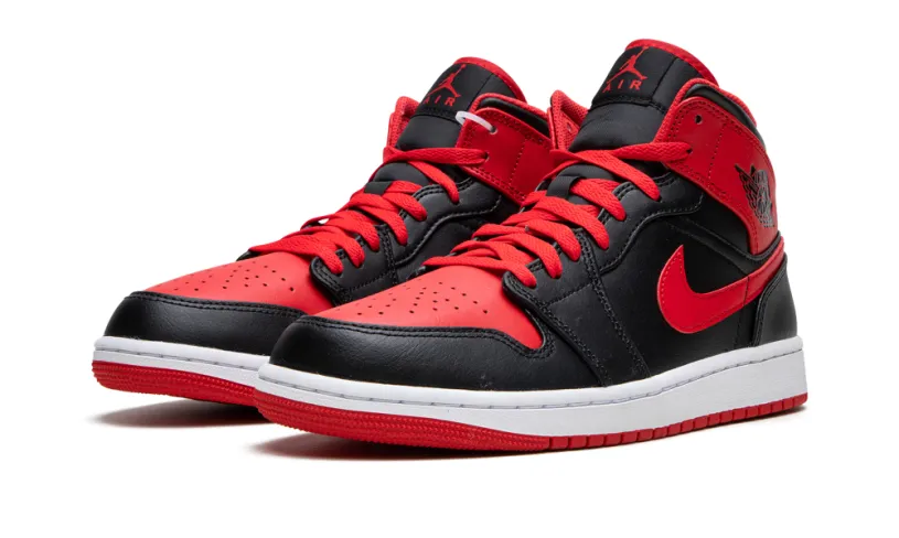 Air Jordan 1 Air Jordan 1 Mid 'Alternate Bred' 