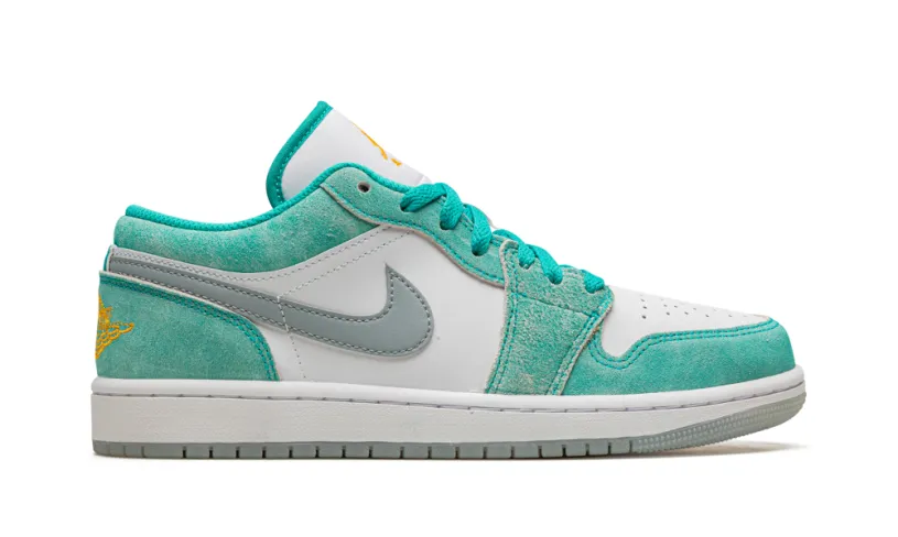Air Jordan 1 Air Jordan 1 Low SE 'New Emerald' 