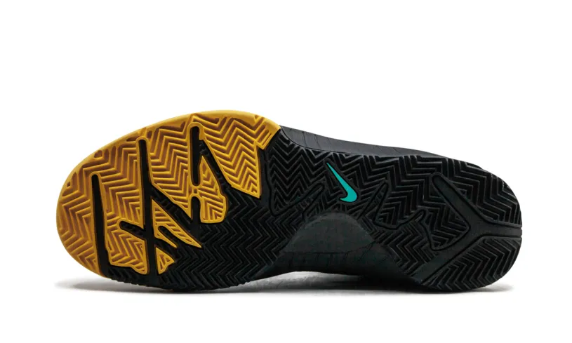 Nike Basketball KOBE IV PROTRO 'Snakeskin' 