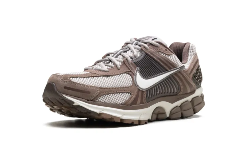 Nike Lifestyle Zoom Vomero 5 'Mink Brown' 