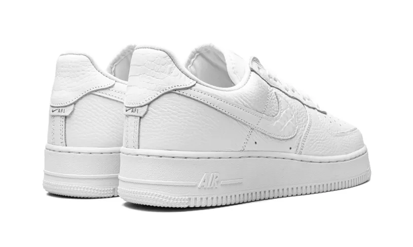 Nike Lifestyle Air Force 1 07 Craft 'Triple White' 