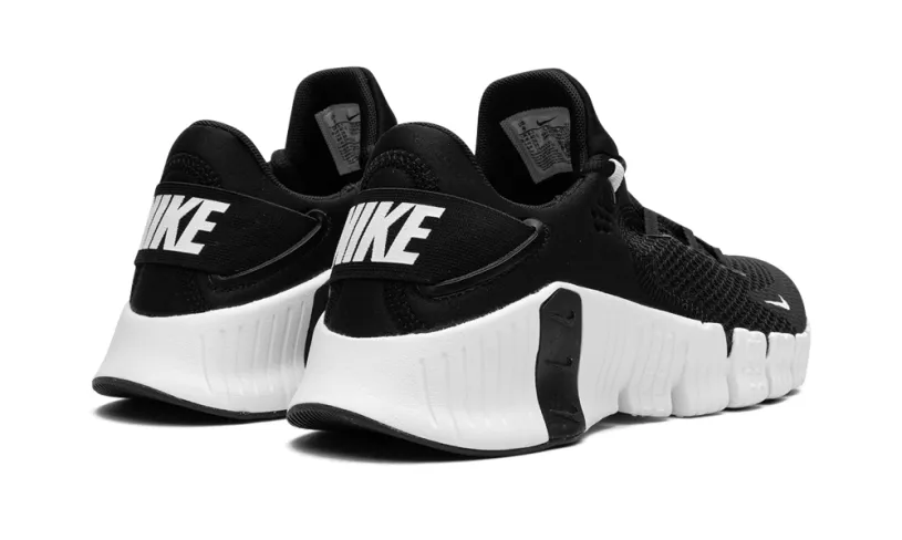 Nike Lifestyle FREE METCON 4 WMNS 'Black-White Metcon 4' 