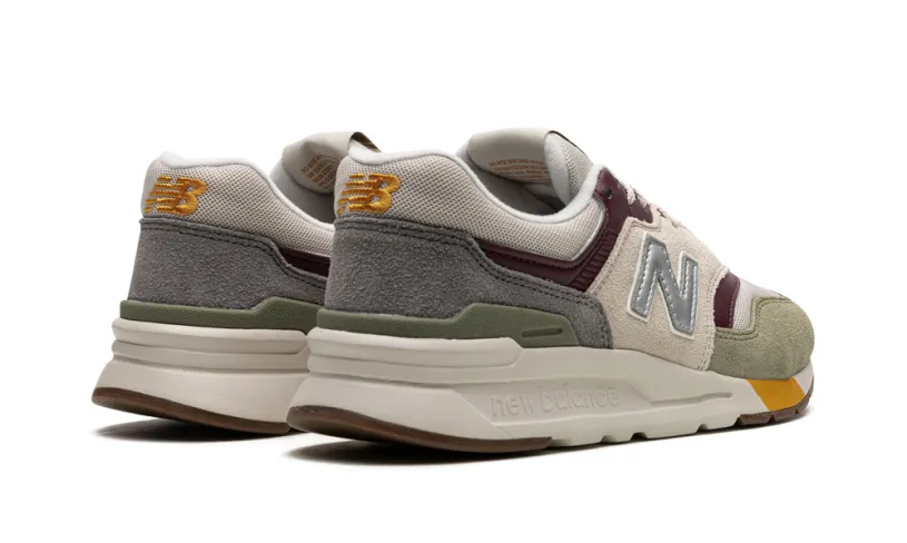 New Balance 997 997H WMNS 'Moonbeam   True Camo' 