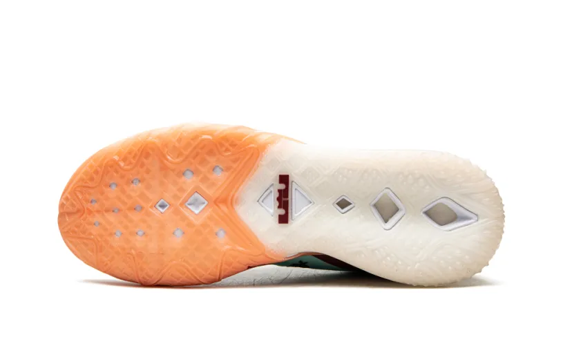 Nike Basketball LeBron 18 Low 'Mimi Plange - Daughters' 