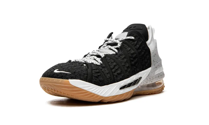 Nike Basketball LeBron 18 GS 